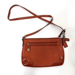 COACH POPPY Textured Patent Leather East/West Crossbody Swingpack Bag 49770